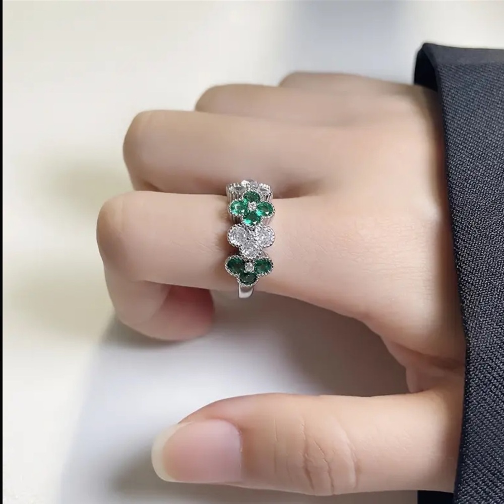 Women Synthetic Zircon Green Clover Open Ring Four-leaf Lucky Shamrock Size 6